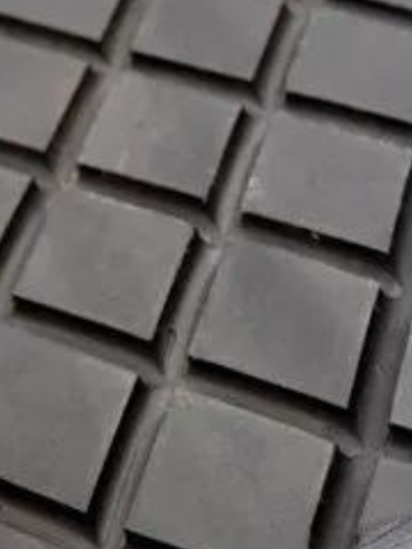 cropped-Diamond-Groove-Rubber-Sheets.png